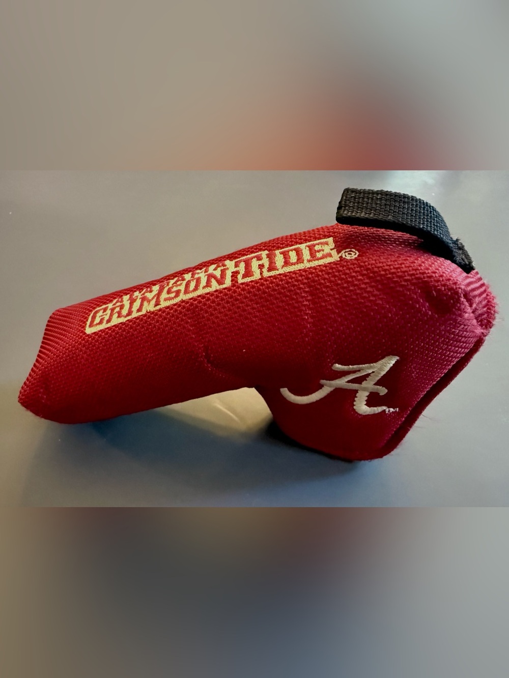 officially licensed Team Golf Alabama Crimson Tide Tour Blade Putter Cover